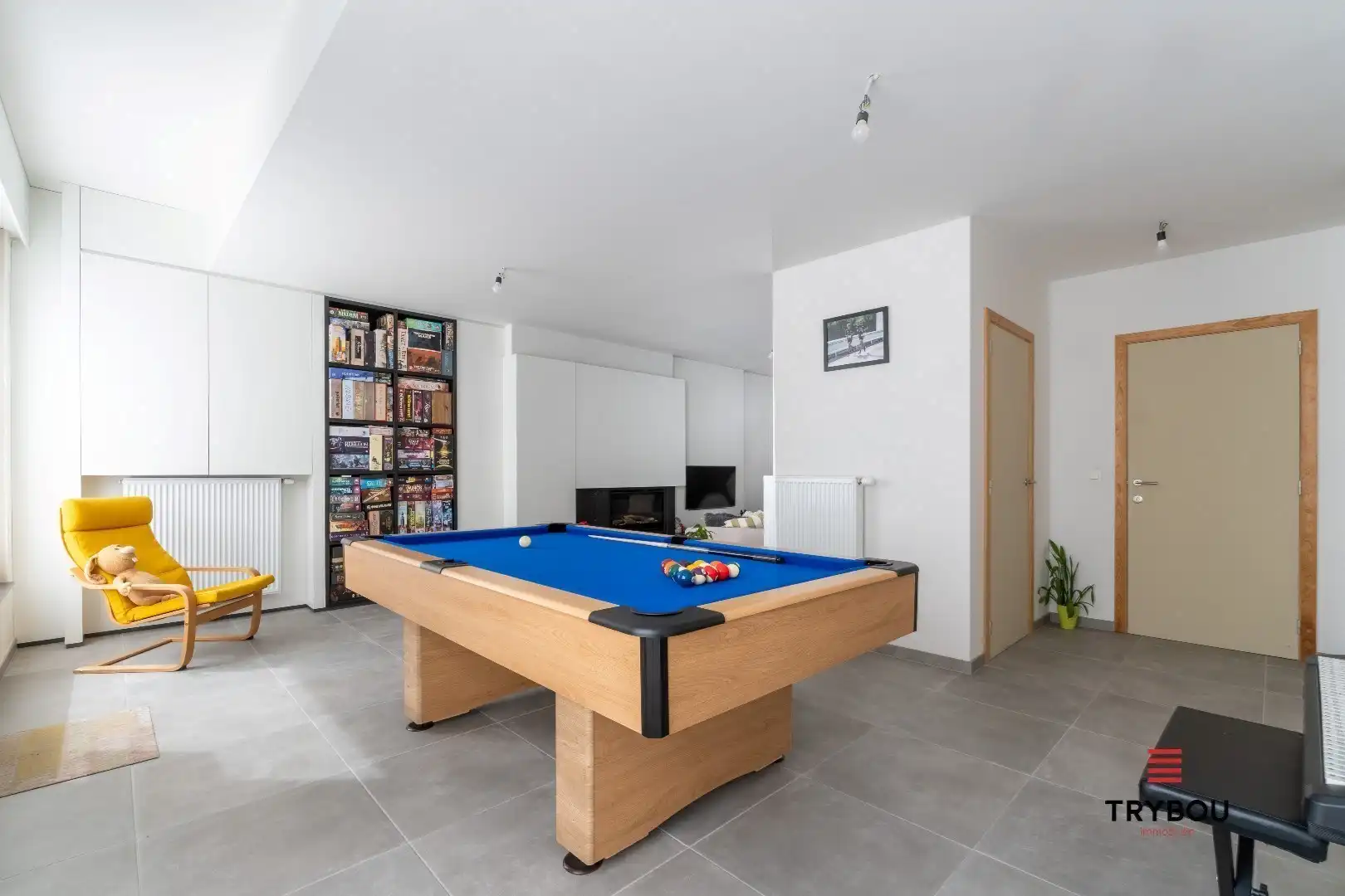 Ruime stadswoning met 4 slaapkamers foto 2