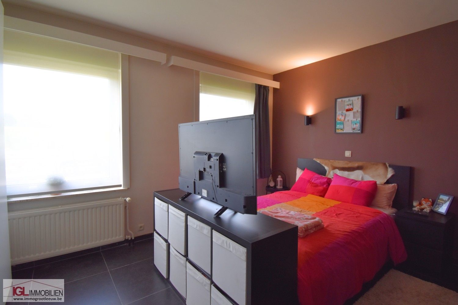 Ruim gelijkvloers appartement met 2 slaapkamers, terras & garagebox foto 9