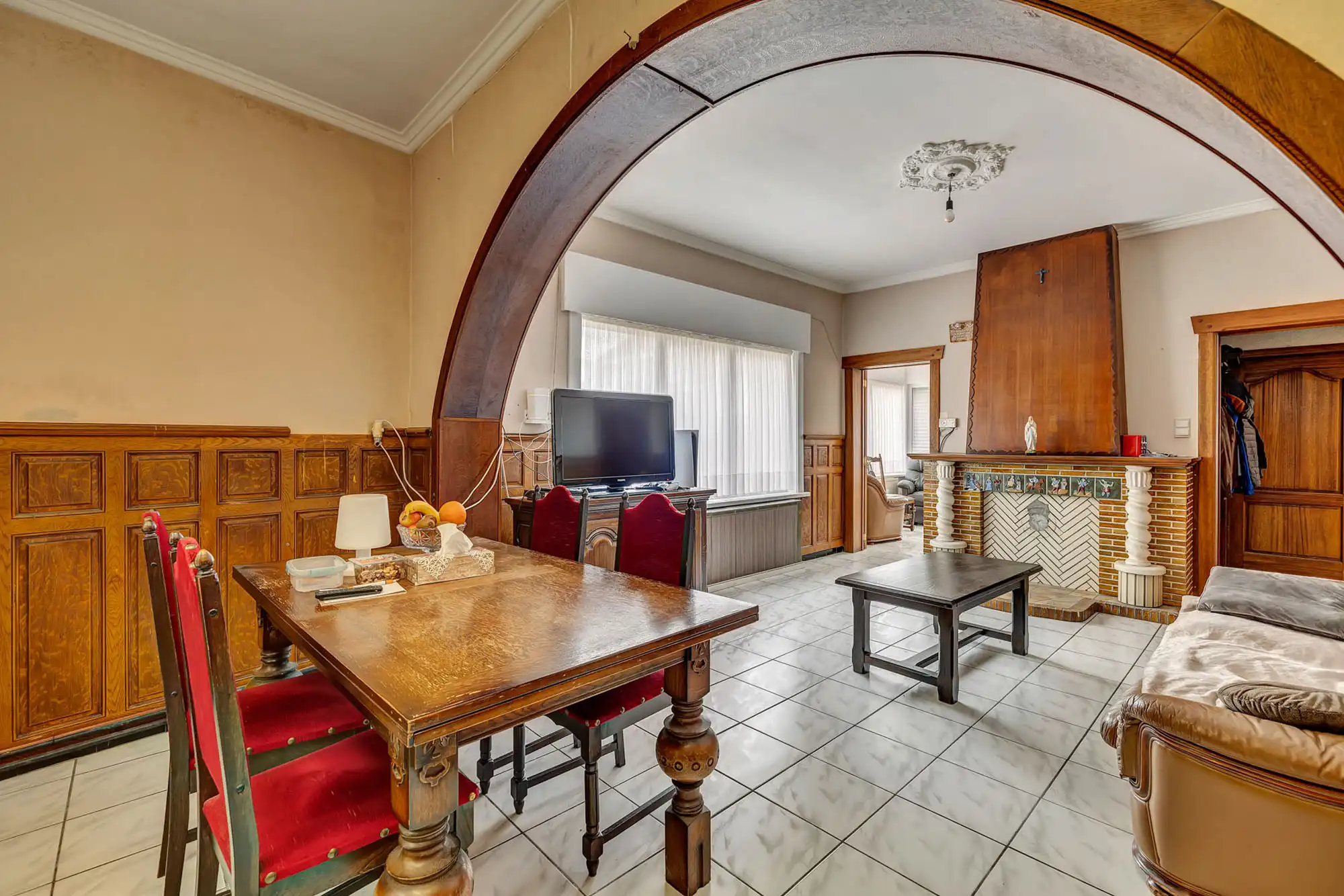 Ruime woning met twee entiteiten en ruime garage foto 6