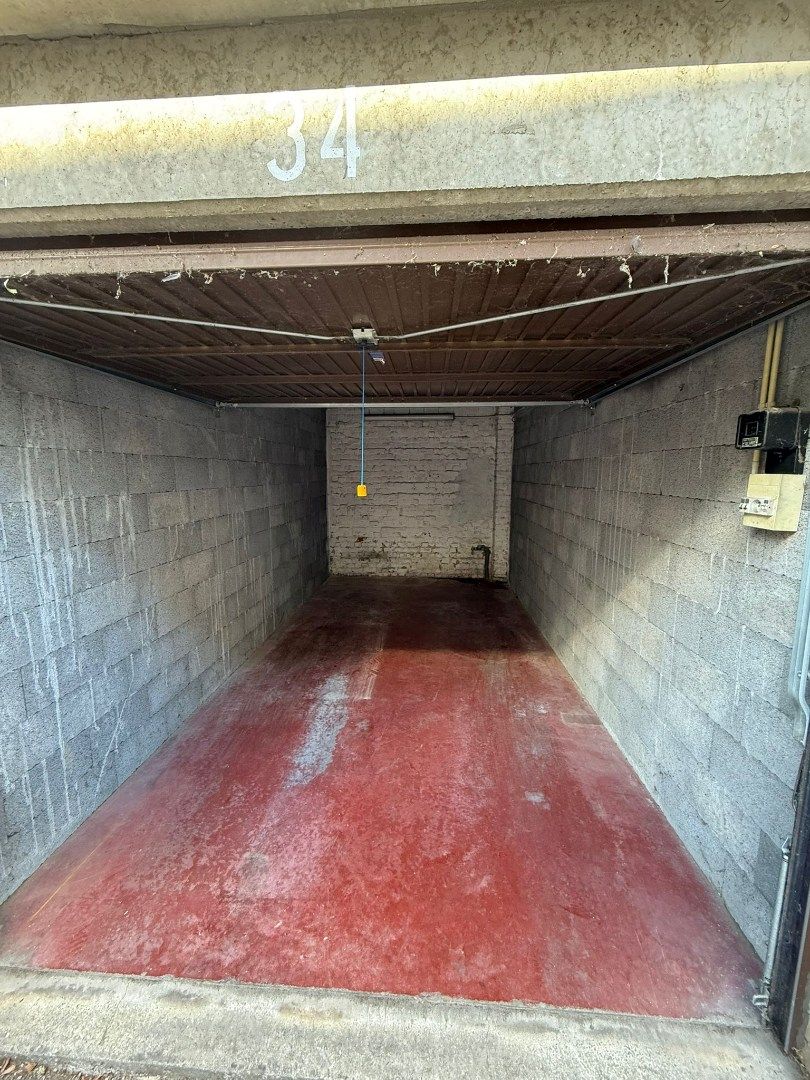 Garage centrum Ieper foto 2