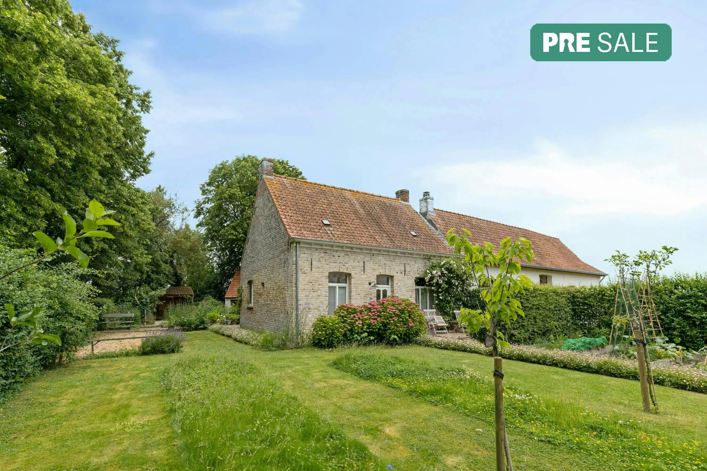 Huis te koop in Lampernisse (Diksmuide) foto {{pictureIndex}}