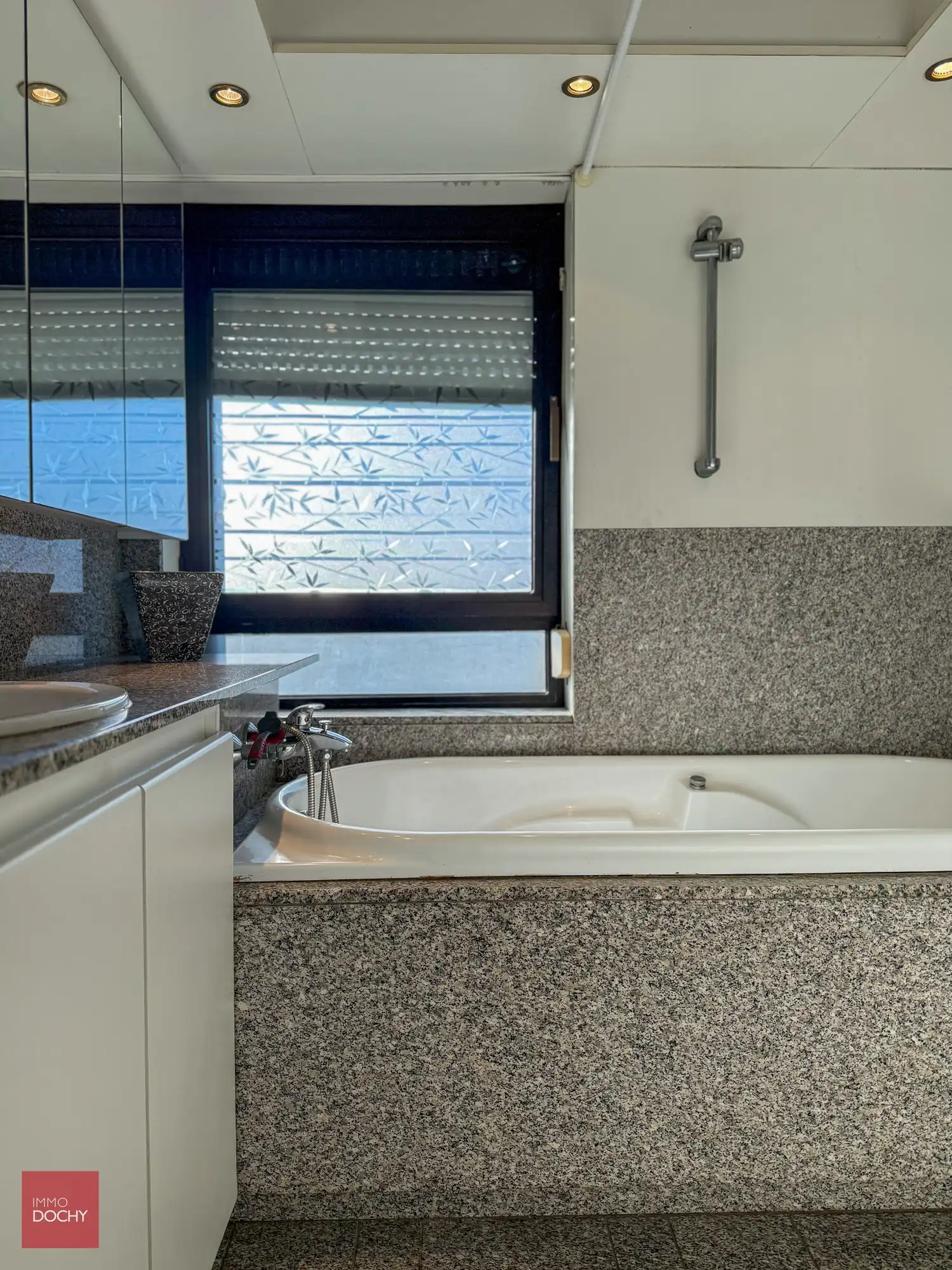 Rustig gelegen woning in doodlopende straat | Jules Haerinckstraat foto 5