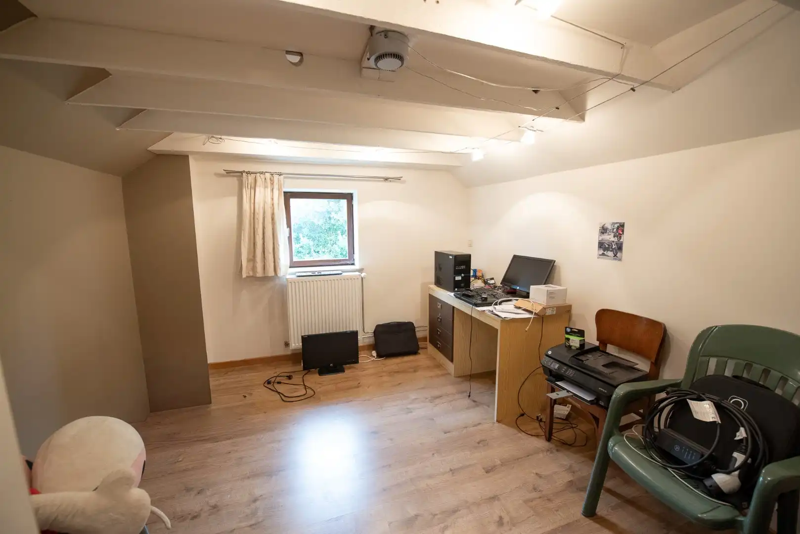Ruime woning met tuin, garage en 6 slaapkamers in Waregem  foto 17