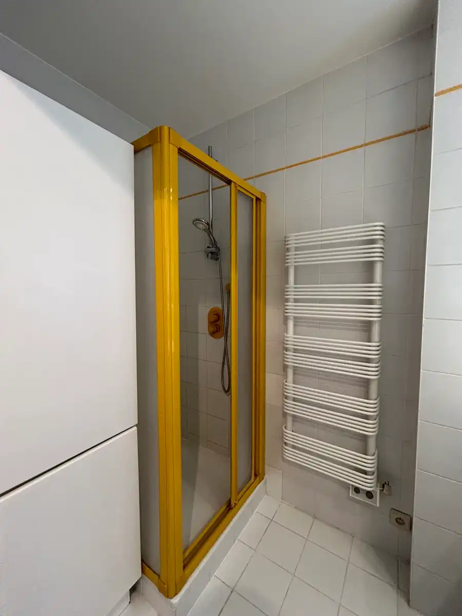 Lichtrijk bemeubeld appartement hartje Leuven!  foto 13