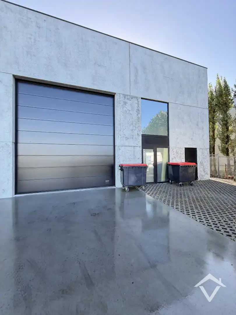 Recente nieuwbouwloods Unit 1 te huur te Koekelare  foto 2