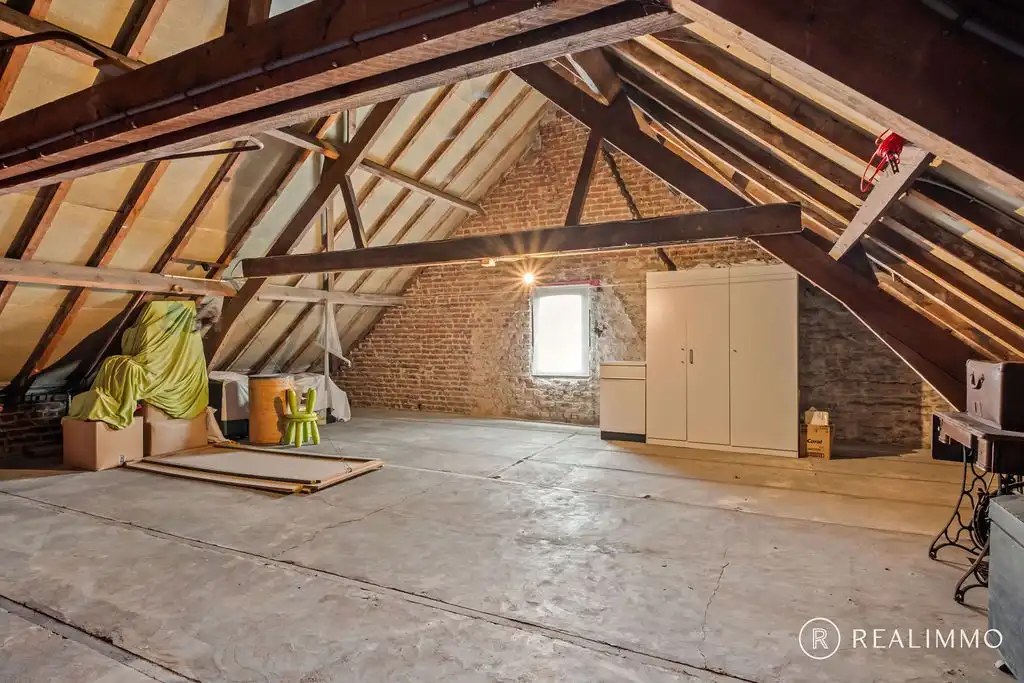 Leuke alleenstaande woning op 1410m² foto 16
