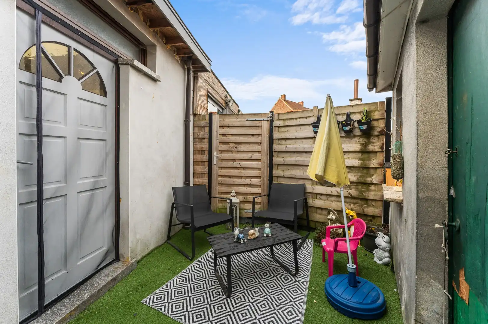 Charmante gerenoveerde woning met tuin, zonder renovatieverplichting en asbestveilig! foto 16