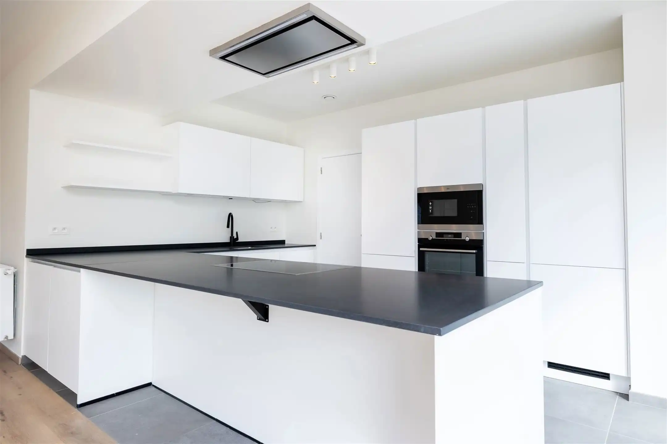 Nieuwe villa - 4 slaapkamers in een nieuwe woonwijk foto 4