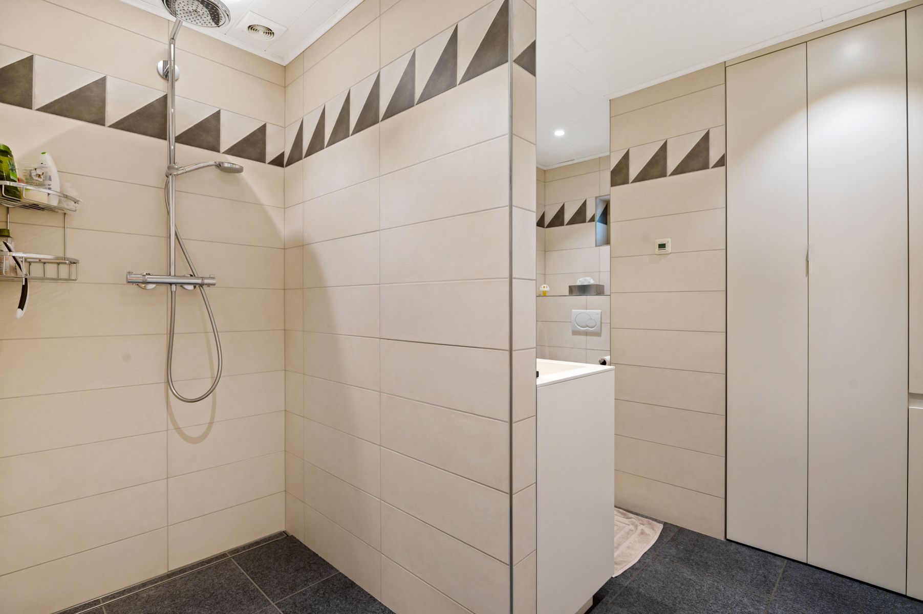 Goed onderhouden appartement te koop in Meise foto 11