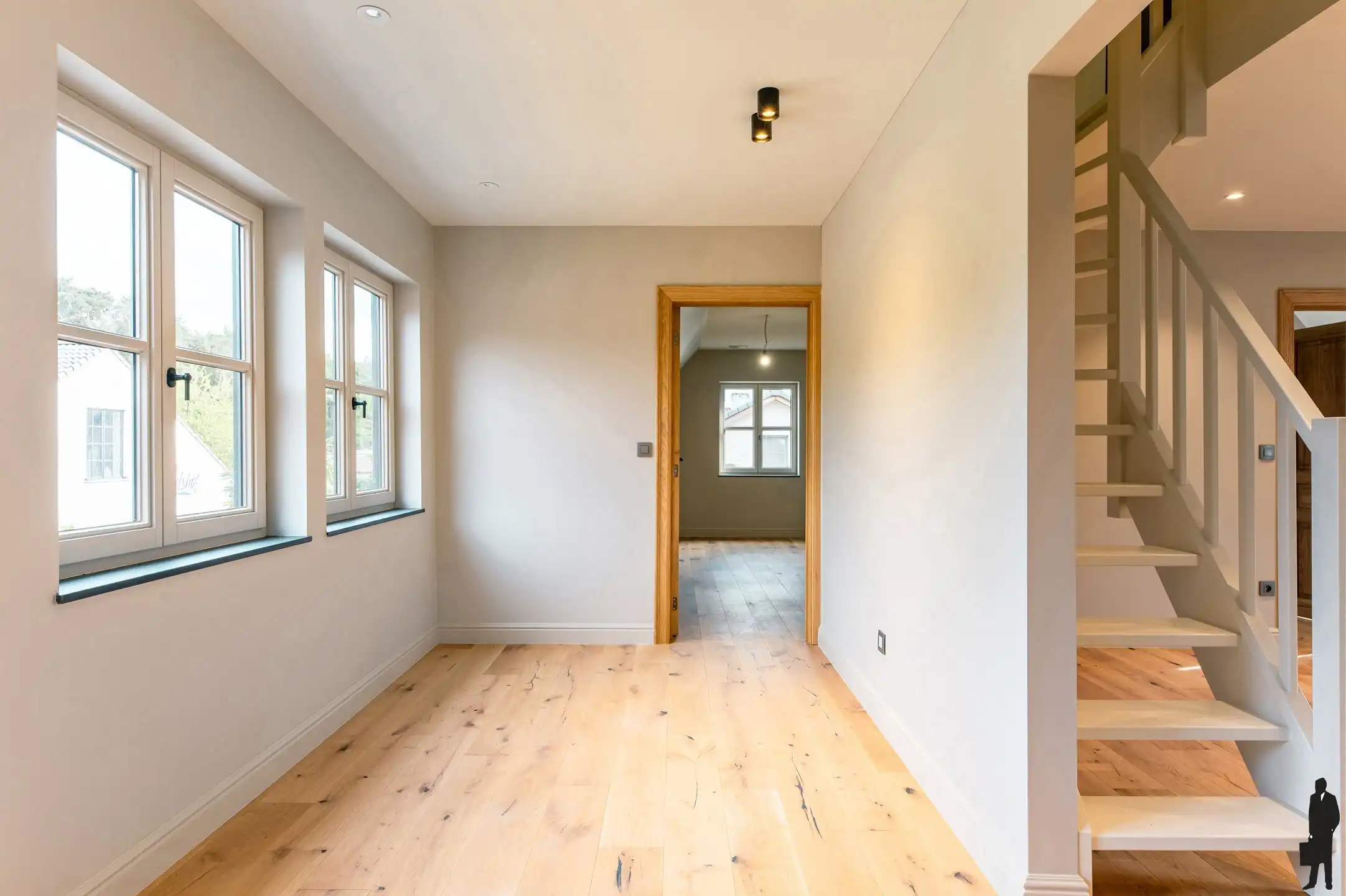 Hoogwaardig, gerenoveerde villa op een perceel van 3.552m² foto 24