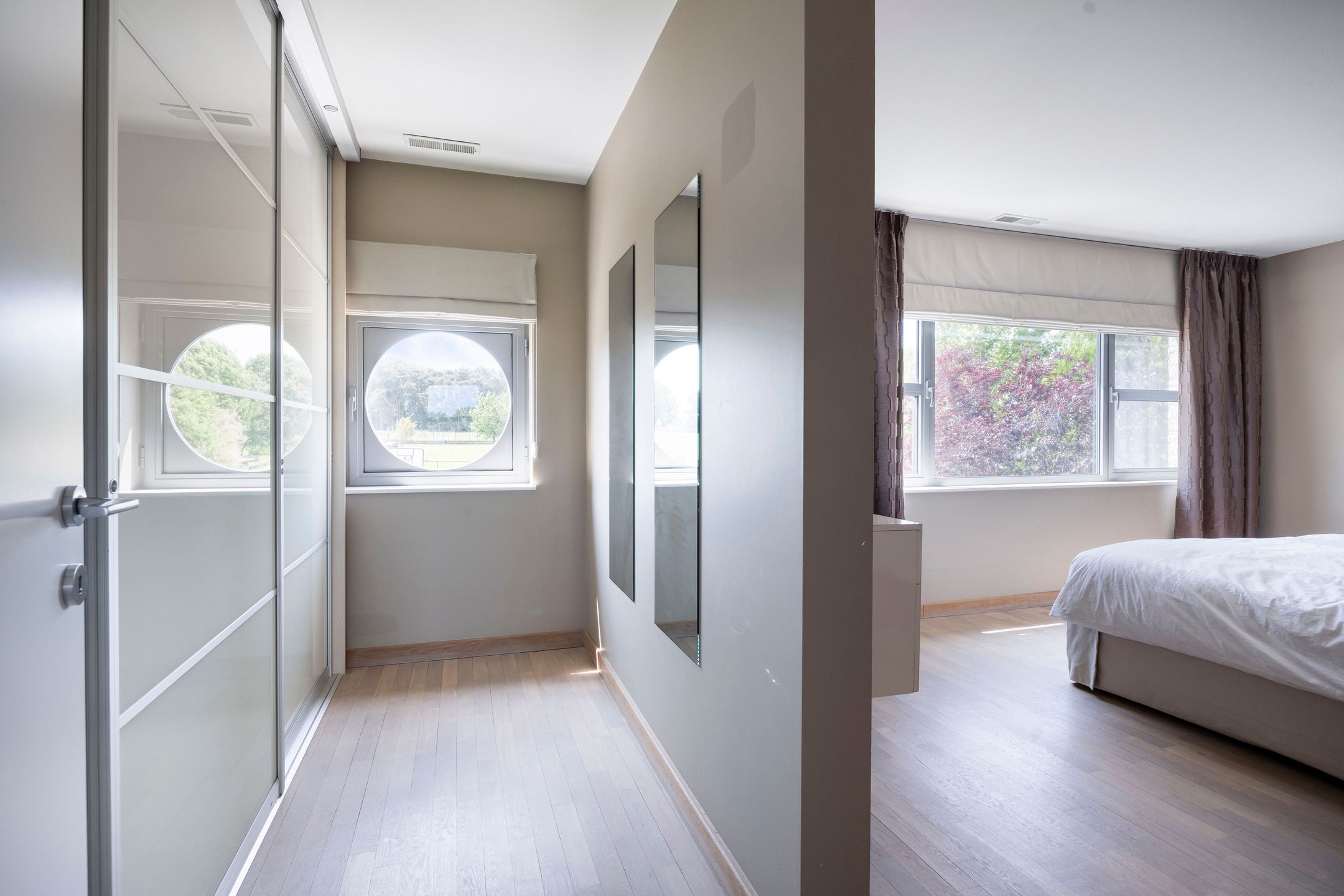 Prachtige villa op ruim perceel met mooi vergezicht foto 26