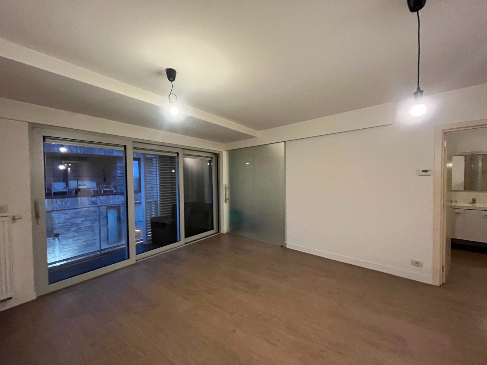 Gezellig 1-slaapkamerappartement te huur in hartje Waregem foto 3