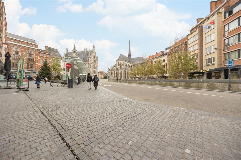 Rustige en lichtrijke studentenkamer op toplocatie  foto 14