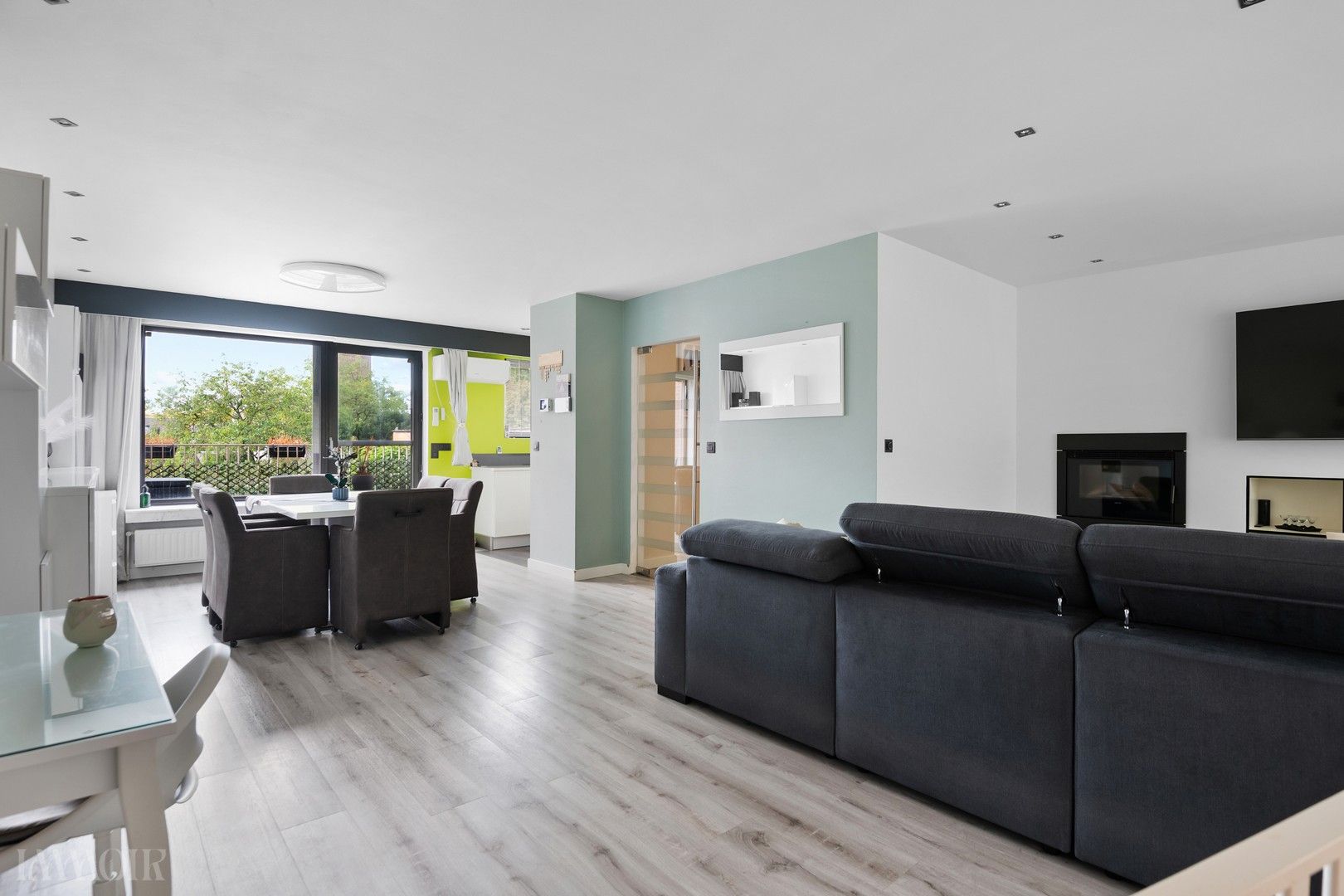 Gezellige bel-etage in centrum Brasschaat. foto 2