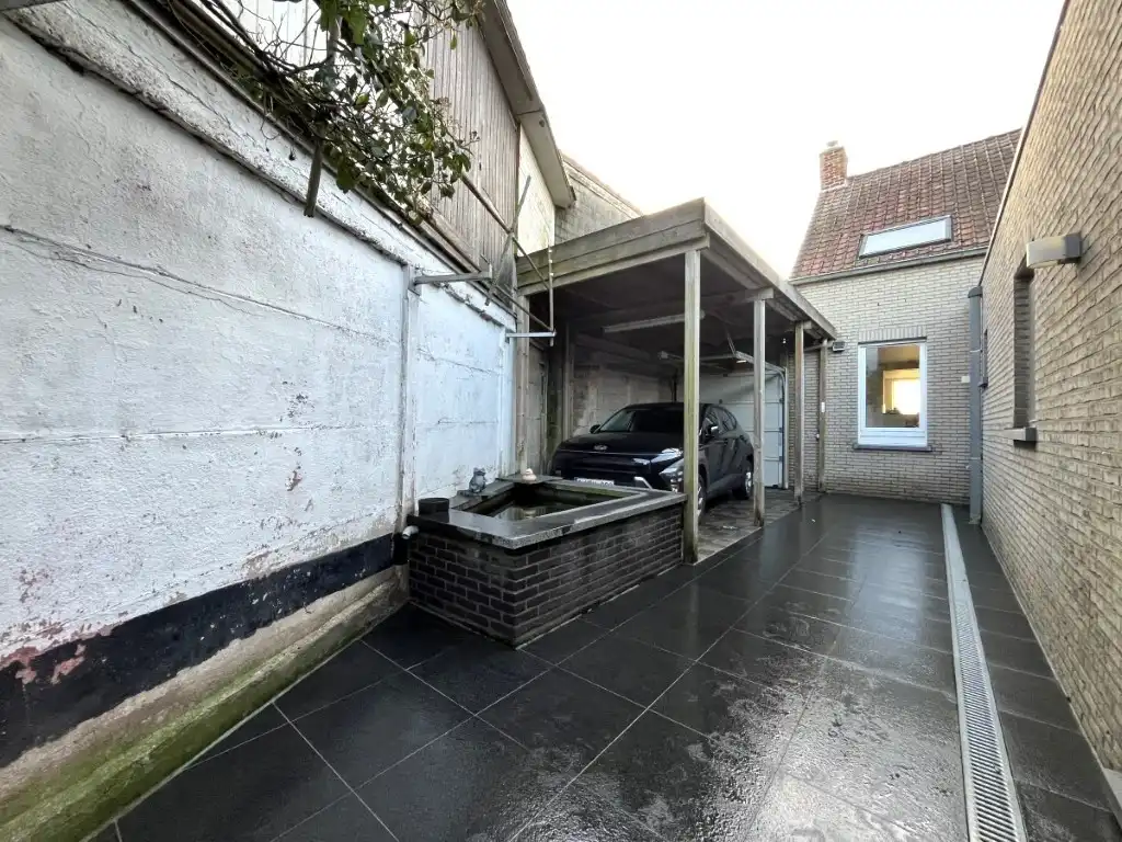 Ledegem - Instapklare halfopen woning foto 15