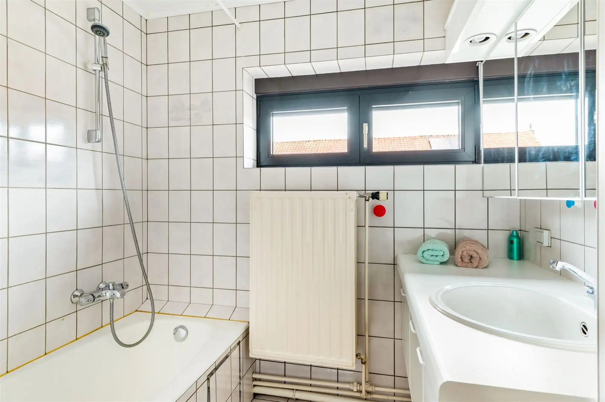 Zeer goed onderhouden woning op een A - locatie te Mechelen foto 12