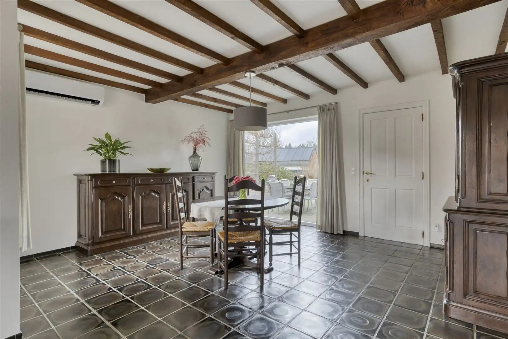 TE KOOP: Prachtige villa op een perceel van 36a48ca te Koersel! foto 9