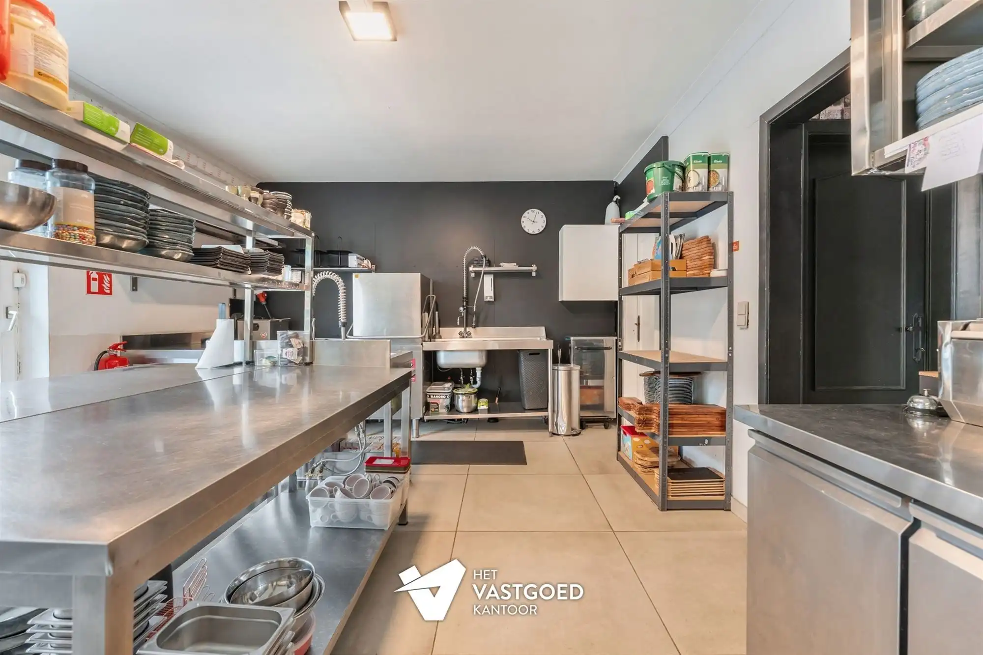 ZEER RUIME, ENERGIEZUINIGE WONING MET ENORM VEEL MOGELIJKHEDEN OP 5320M²! foto 14