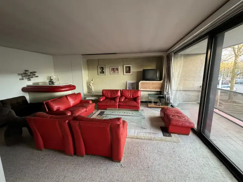 Appartement met 3 slaapkamers en 3 terrassen tegenover Shopping1 foto 6