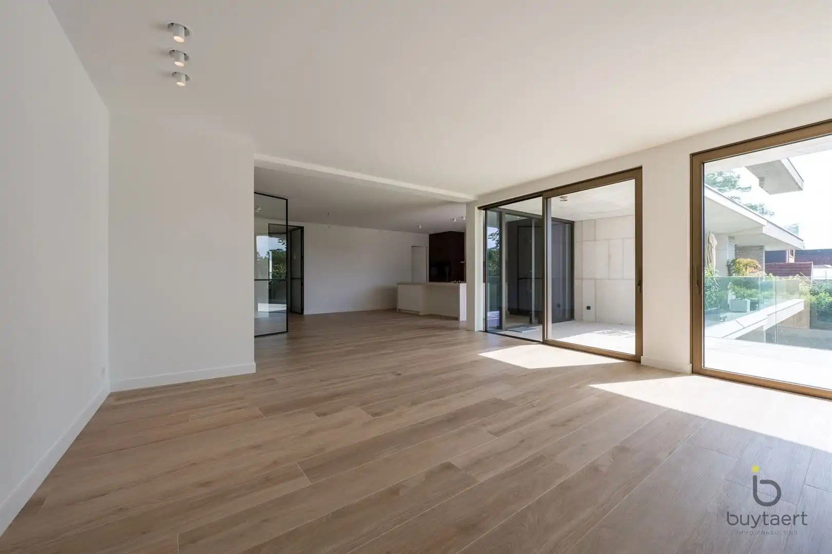 Luxueus nieuwbouwappartement met 2 slaapkamers en ruim terras in hartje Schilde  foto 6