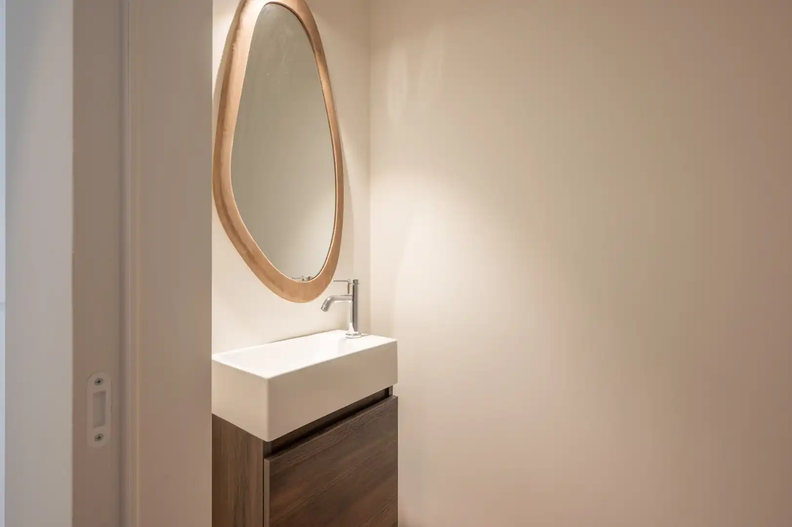 Exclusief appartement op de Zeedijk met adembenemend frontaal zeezicht foto 8