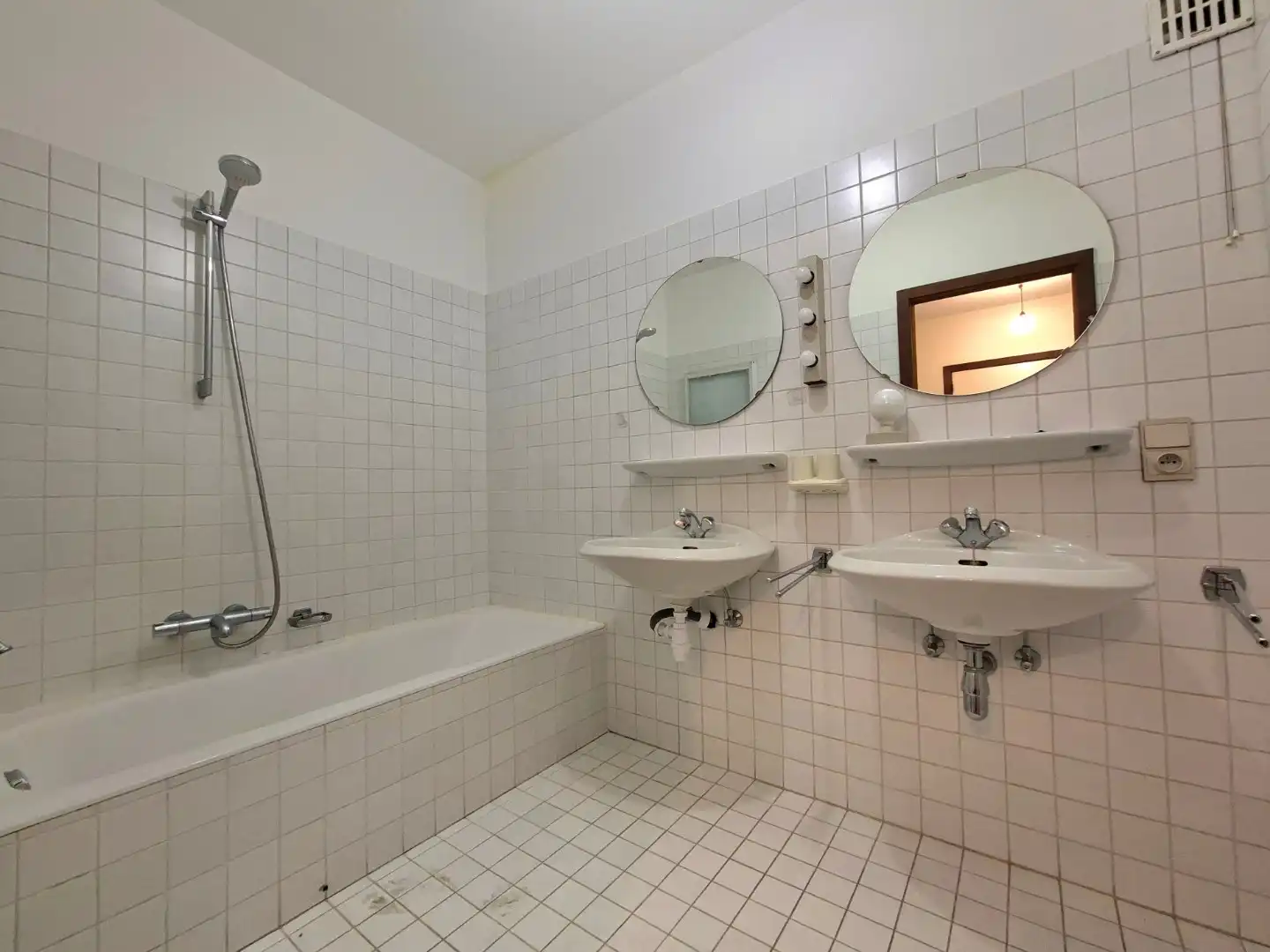 Ruim appartement nabij de Markt foto 6