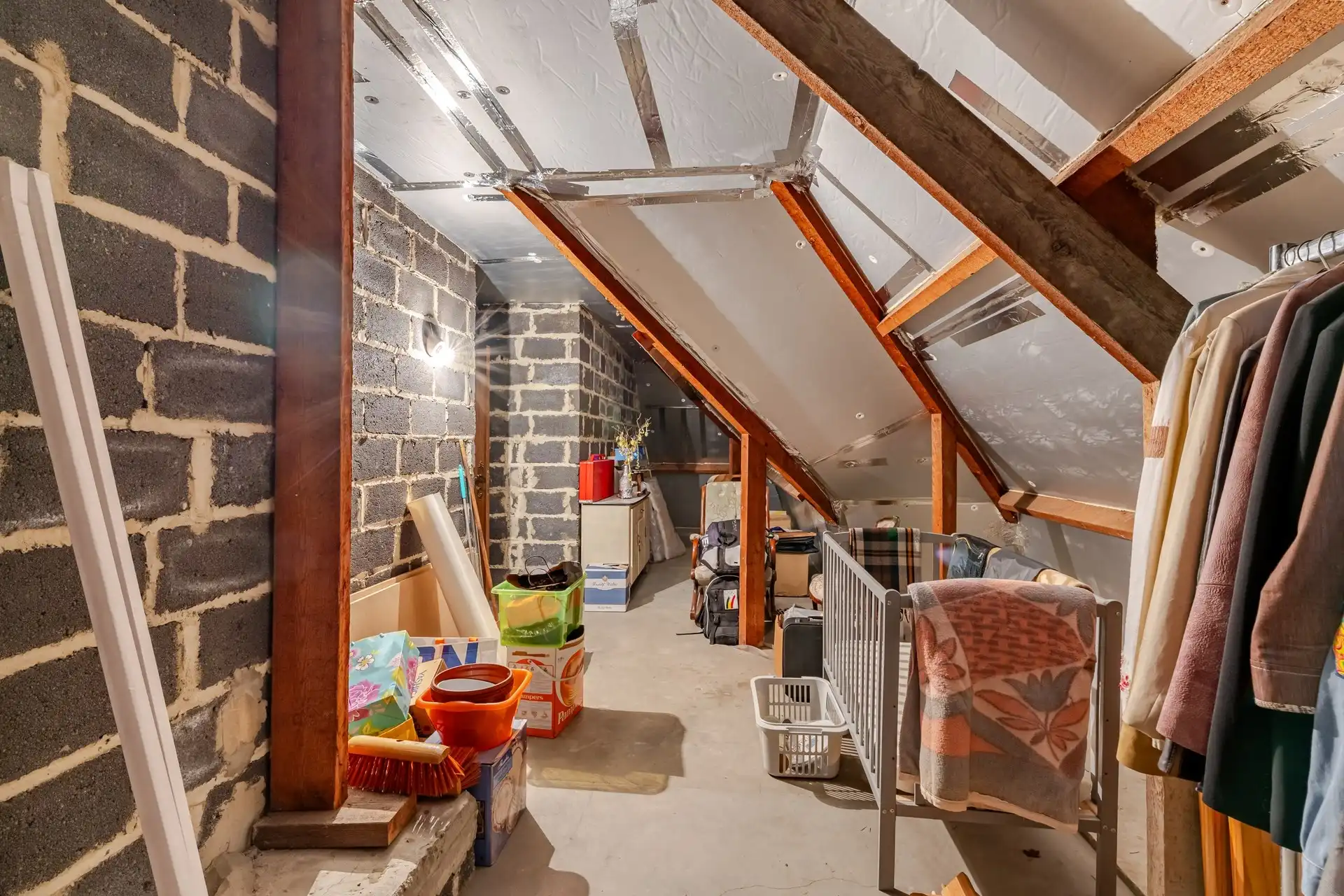 Charmante villa met zwembad op een mooi perceel van 942 m²  foto 28