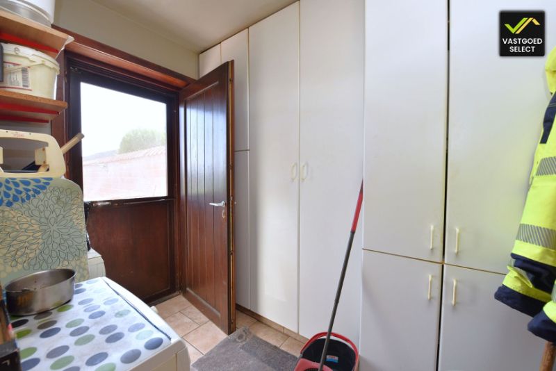 Vastgoed Select: Authentieke hoeve op 15.601 m² te koop in Damme - unieke ligging aan Damme Golf foto 14