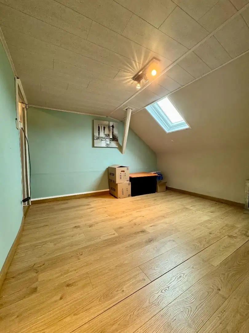 Te koop: ruime woning met onder andere slaapkamer en badkamer op het gelijkvloers.  foto 18