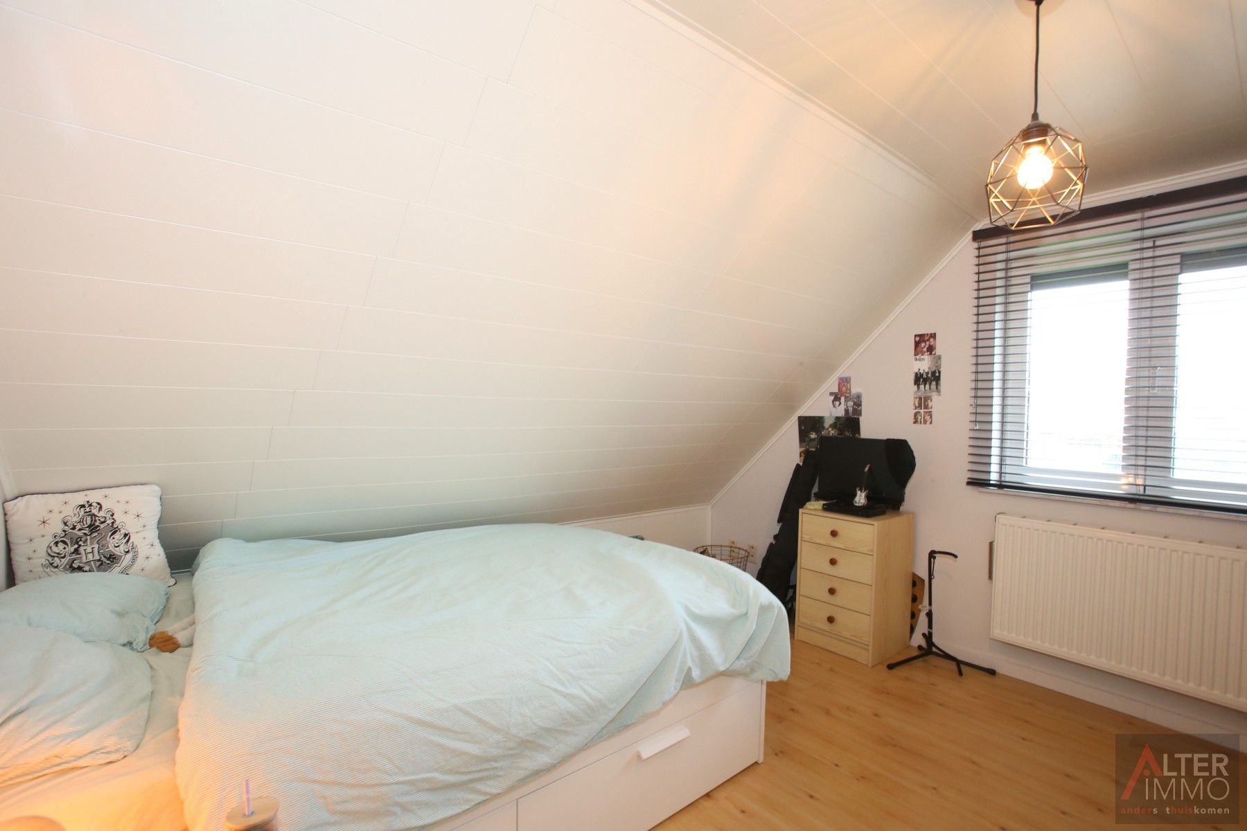 VERKOCHT! Instapklaar, gerenoveerd landhuis (205m2 NBO) met 3 slaapkamers, inpandige garage, zonnepanelen en een uitstekend EPC op een perceel van 8a 16ca - uitstekende ligging vlakbij Zolder centrum. foto 35