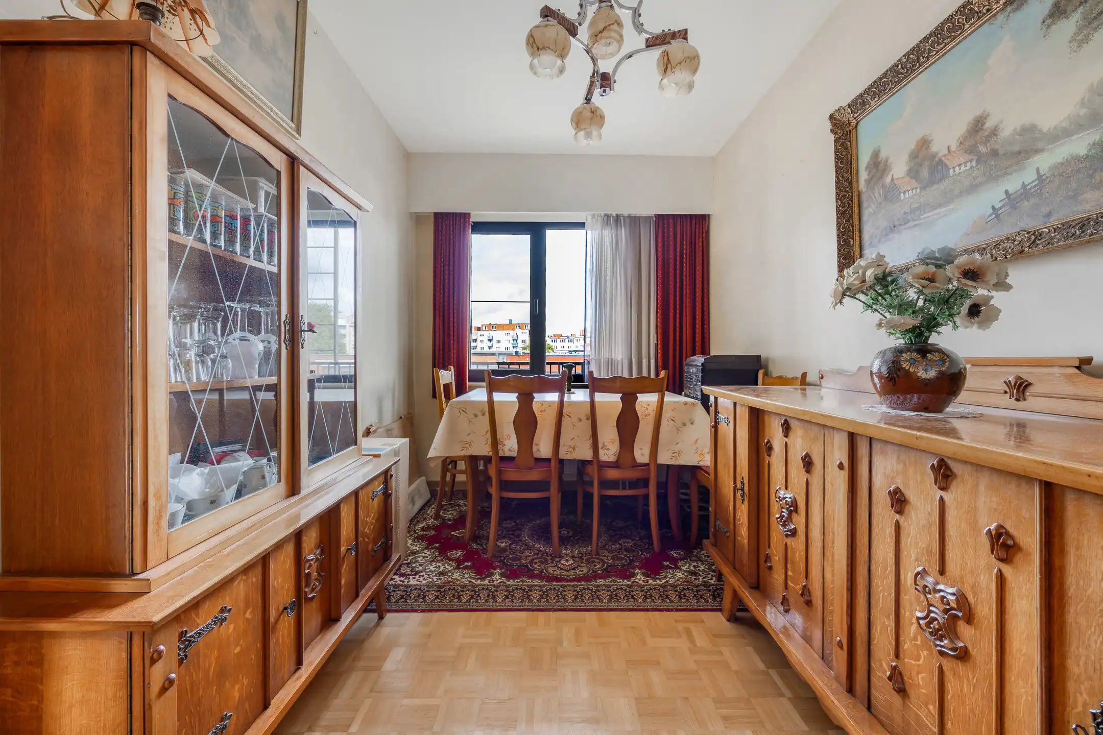 Mooi appartement op een 1v met 3 slaapkamers en terras en garage foto 18