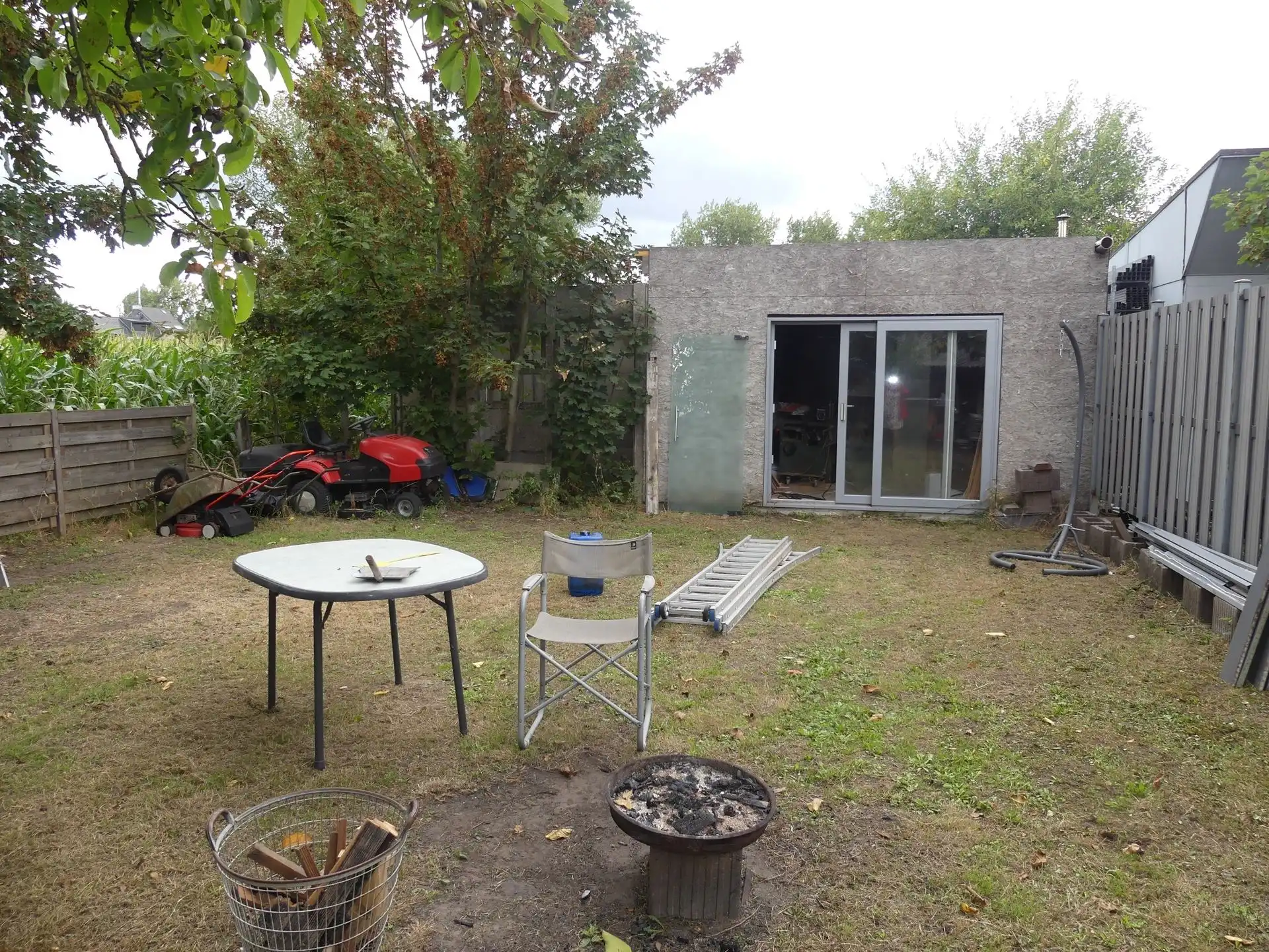 Centraal gelegen woning met vele mogelijkheden foto 19