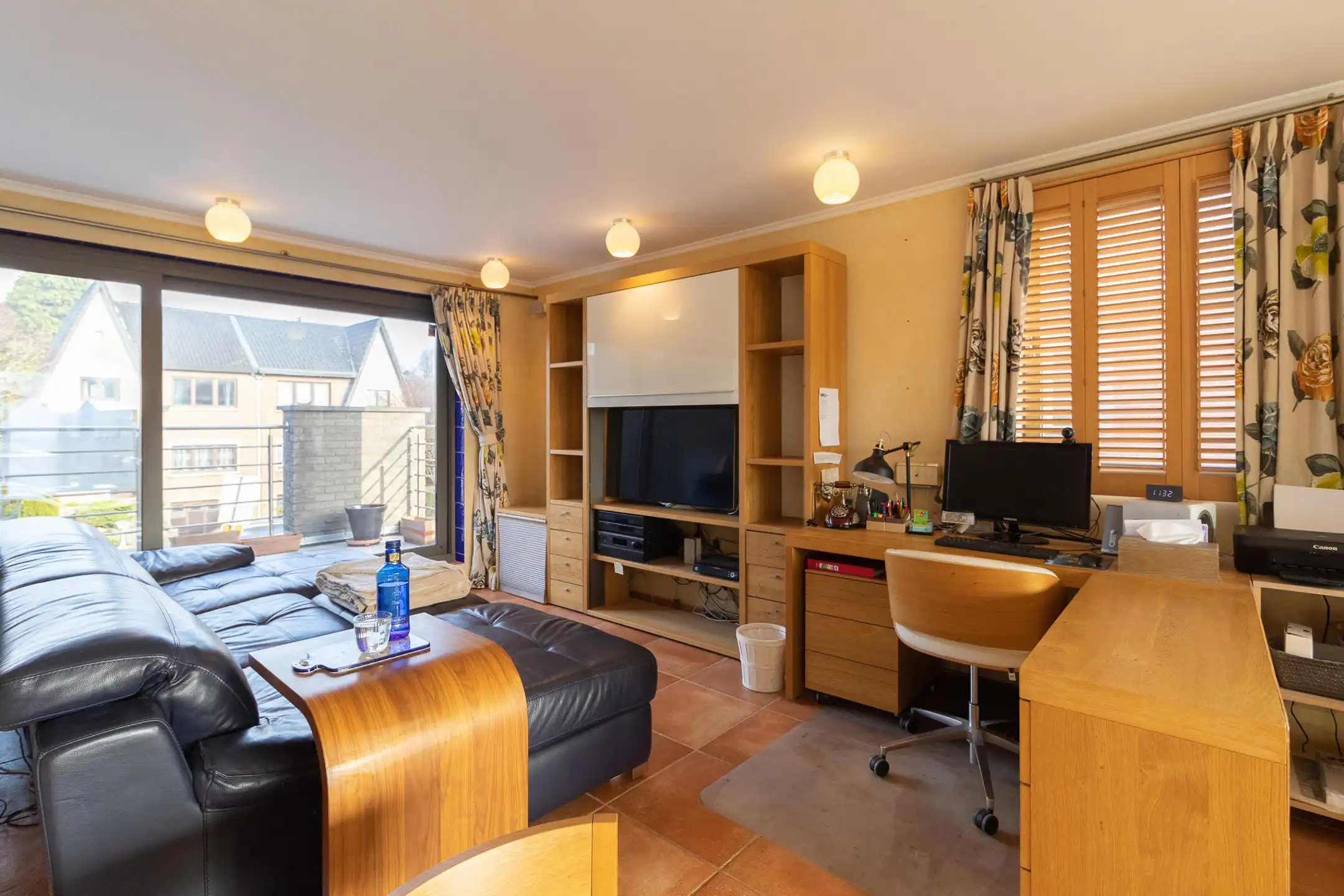 Ruim duplex appartement met 3 slaapkamers foto 3