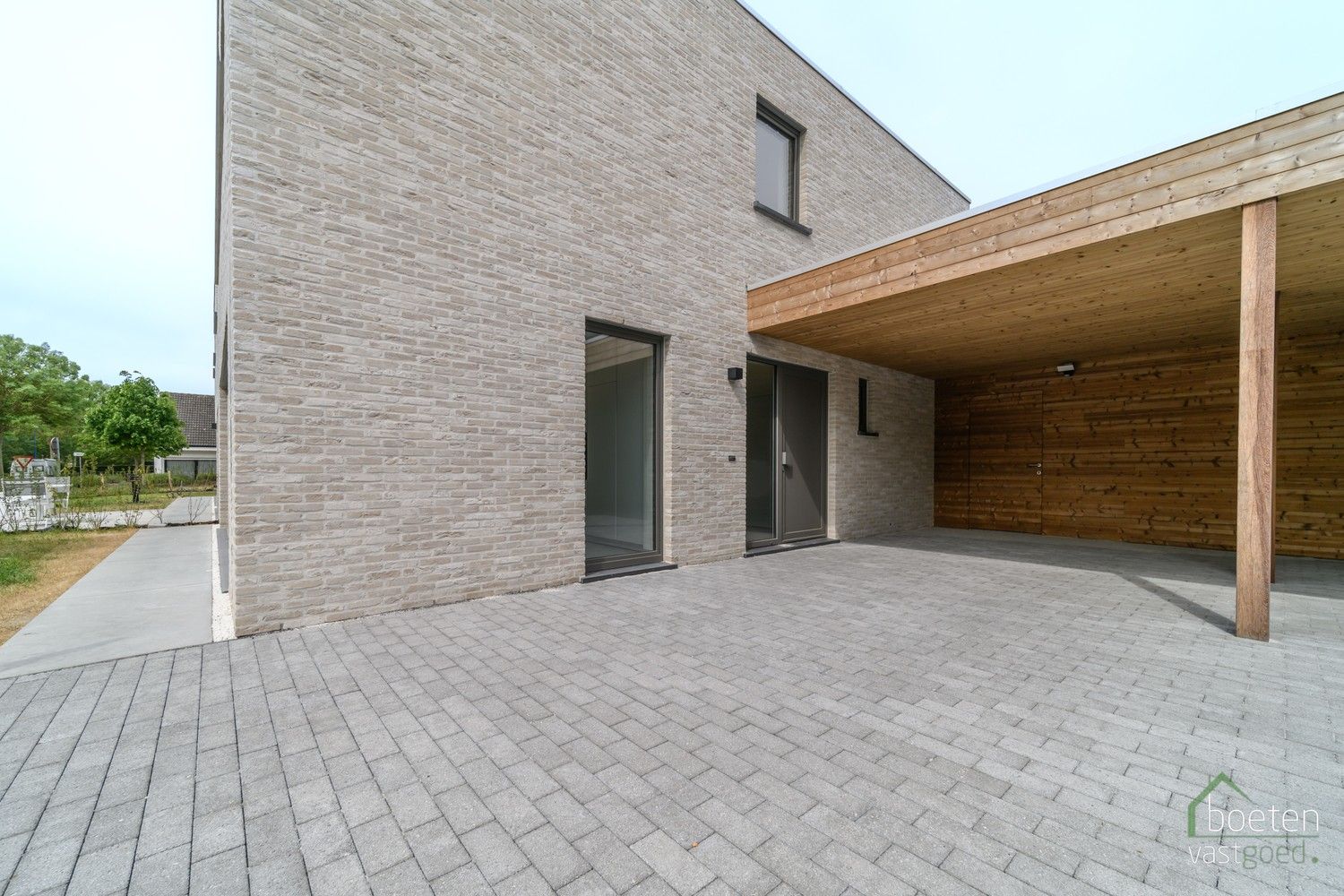 Koksijde/Sint-Idesbald: Energiezuinige en kwalitatief afgewerkte nieuwbouwwoning met 3 slaapkamers, carport en gezellig tuintje op 317m² grondopp. foto 23