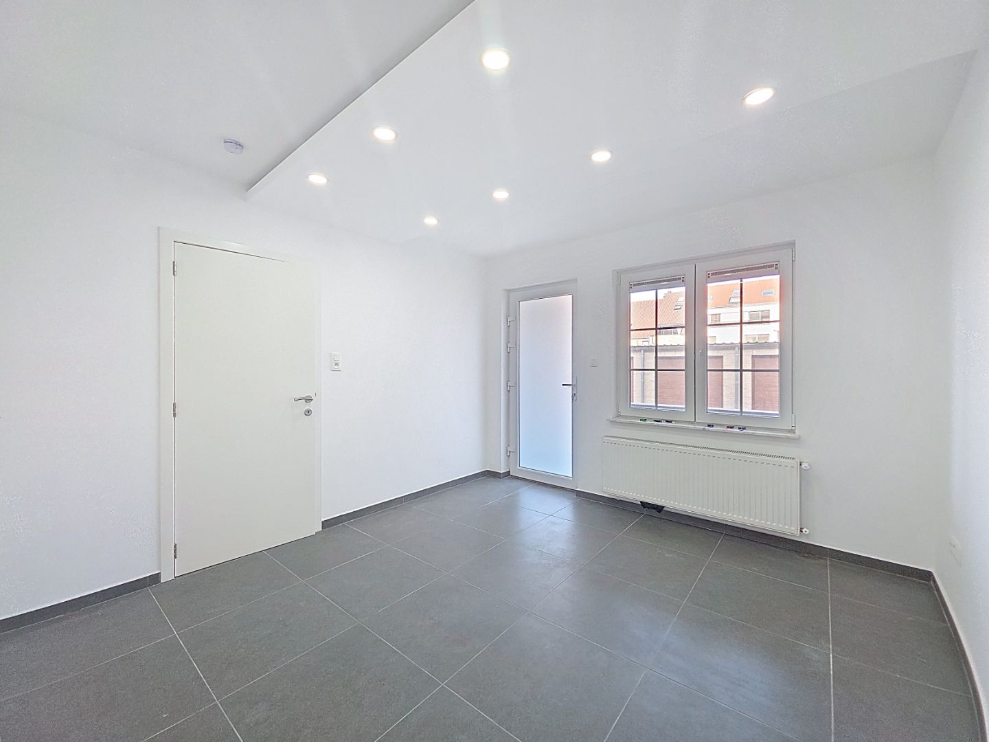 Modern en instapklaar appartement met 2 slaapkamers te Nieuwpoort-Stad foto 8