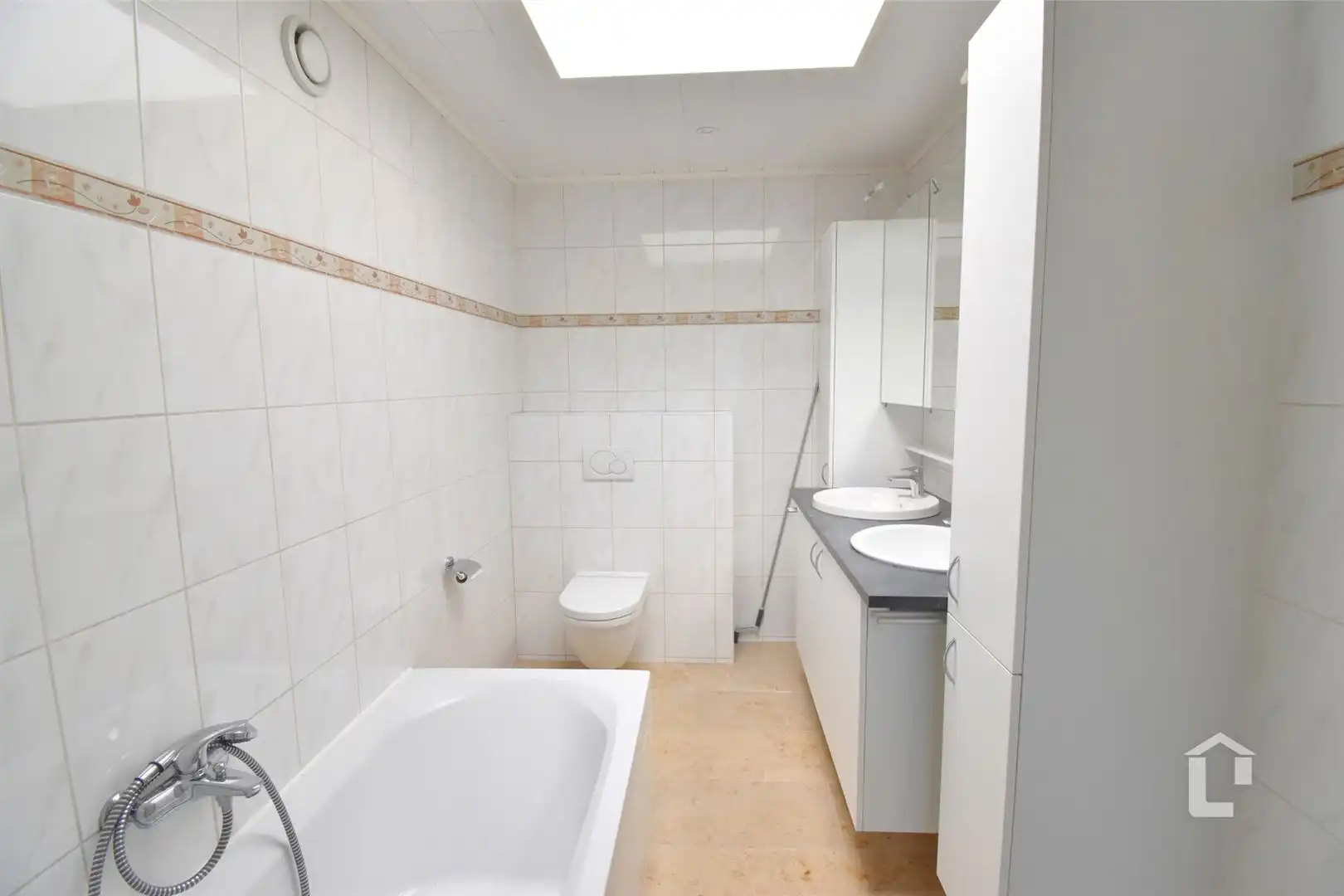 Ruim instapklaar dakappartement in Latem foto 11