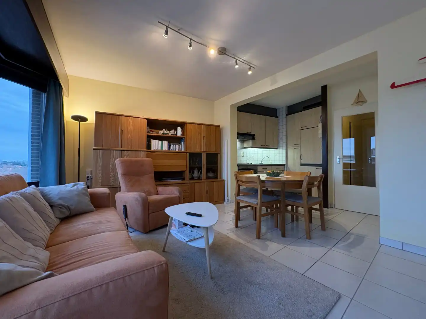 Instapklaar appartement met lateraal zeezicht – Zouavenplein foto 3