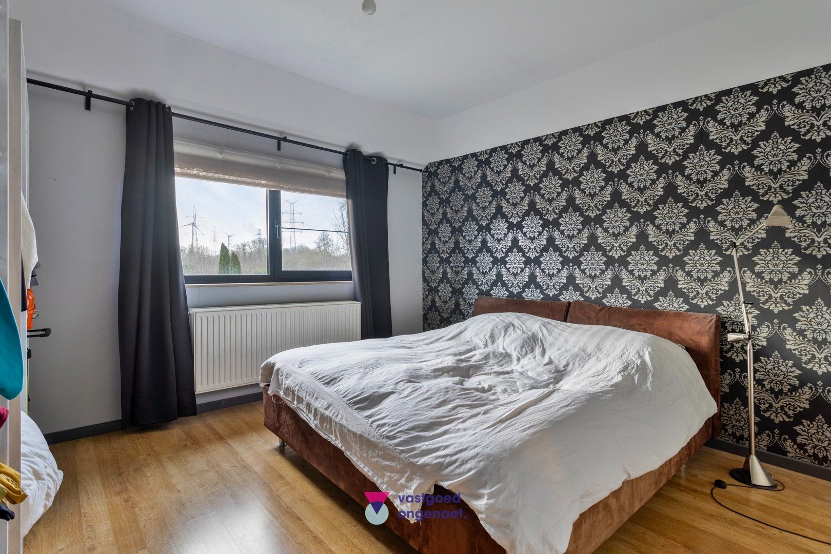 Ruime halfopen bebouwing met zonnige tuin foto 13