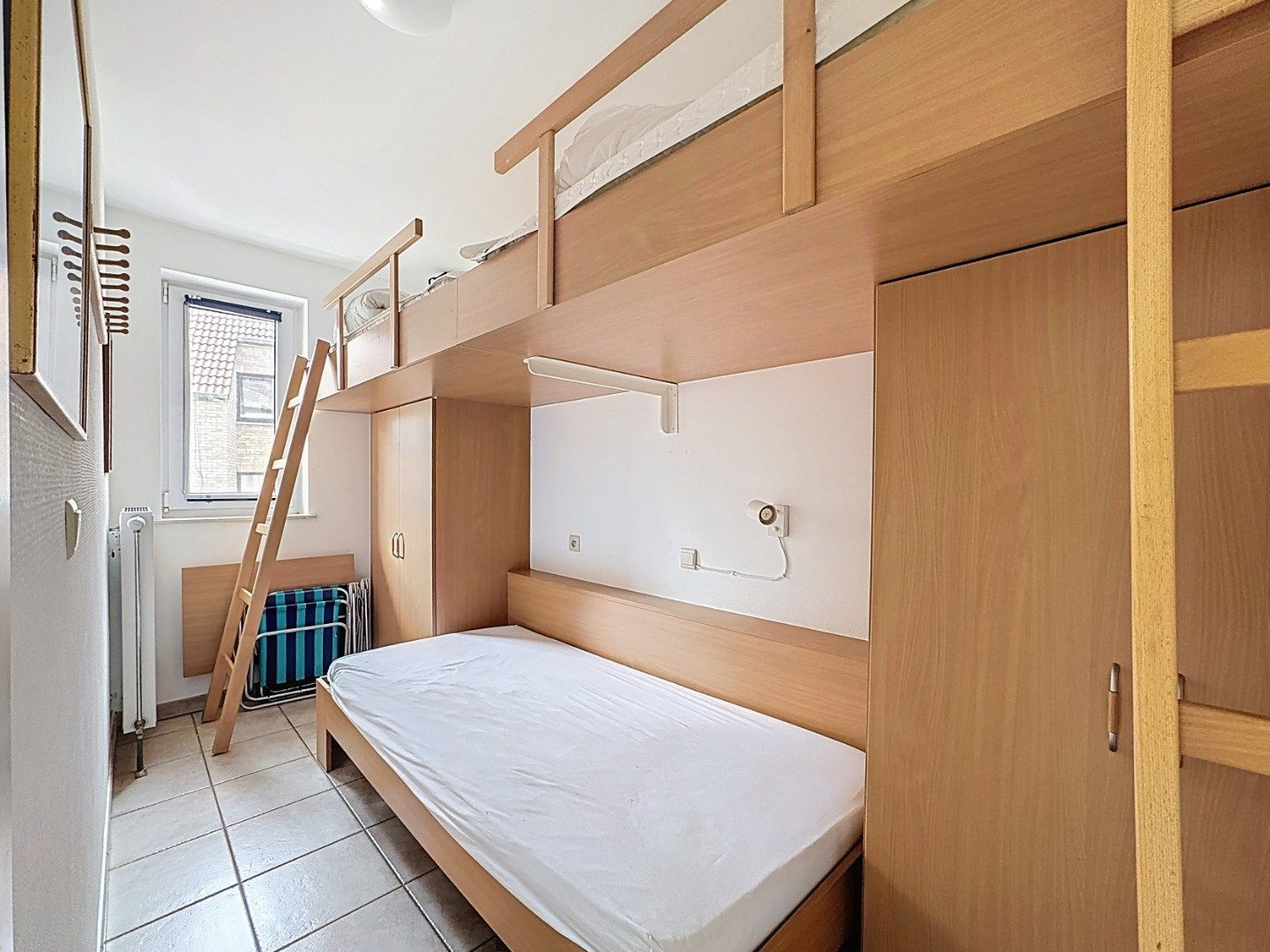 Centraal gelegen appartement met FRONTAAL ZEEZICHT foto 8