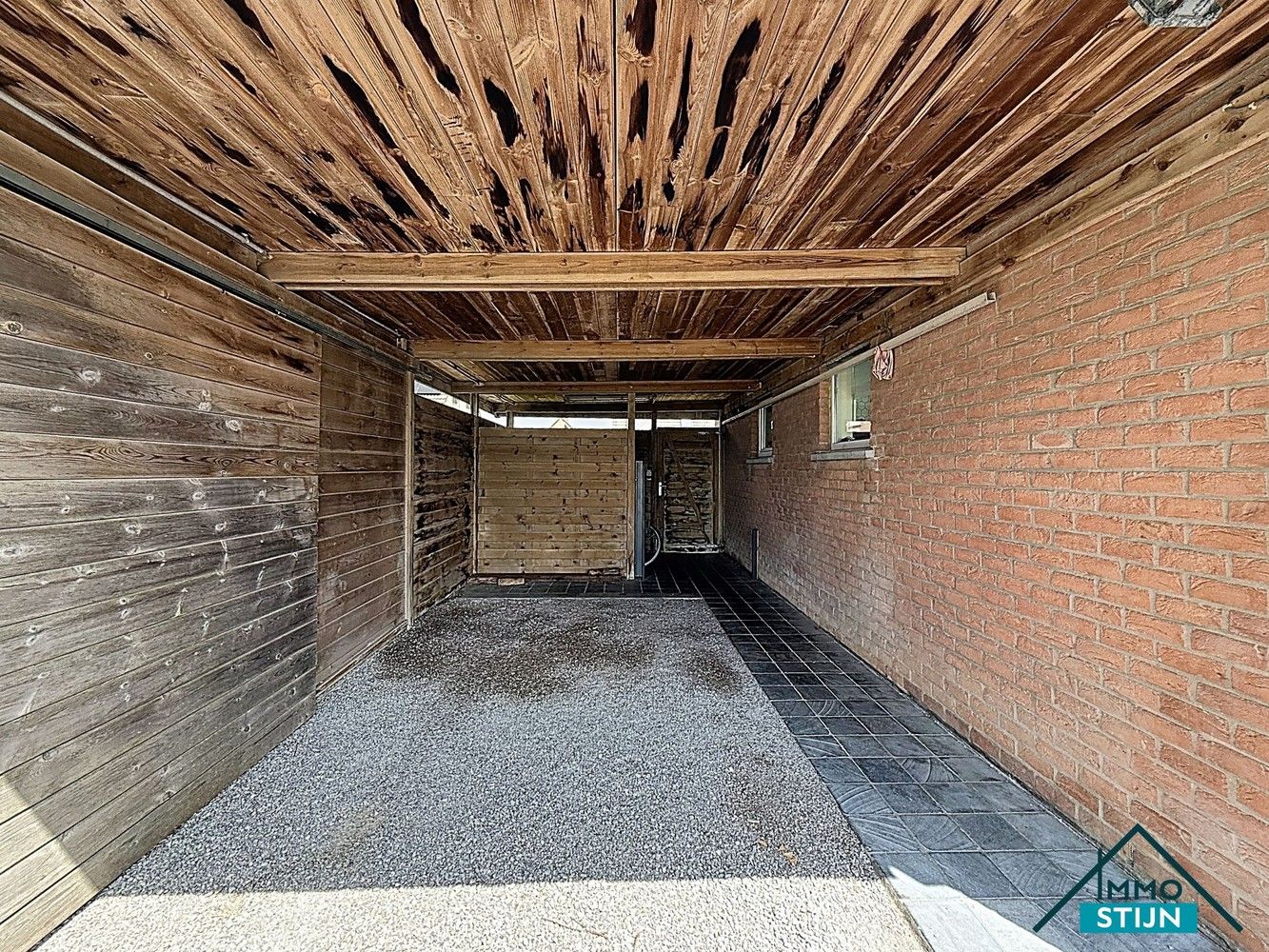 Landelijk gelegen woning met 4 slaapkamers foto 22
