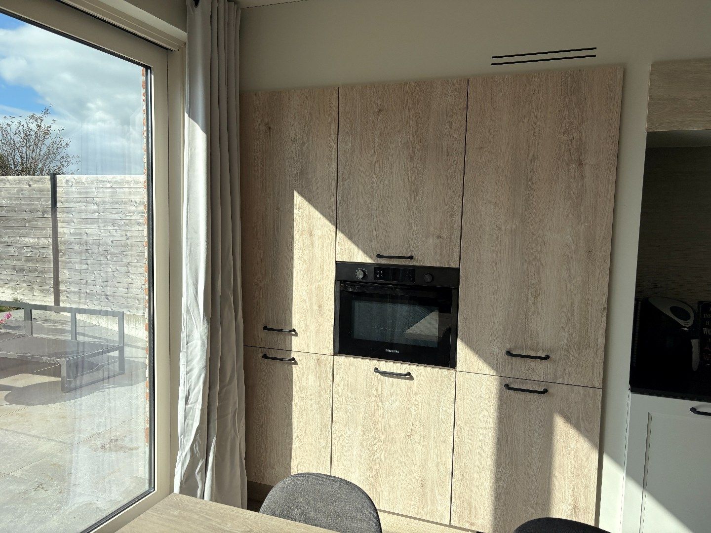 Prachtig gerenoveerde rijwoning met 3 slaapkamers! foto 6