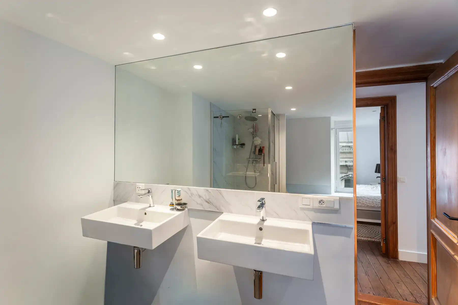 Bemeubelde duplex met ruim terras op ’t Zuid foto 9