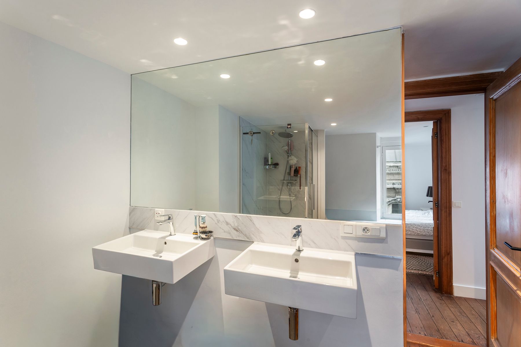 Bemeubelde duplex met ruim terras op ’t Zuid foto 9