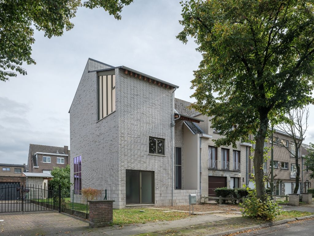 Architectuur. Bijzondere nieuwbouwwoning naar een uniek ontwerp van Studio Tim Rogge foto 2