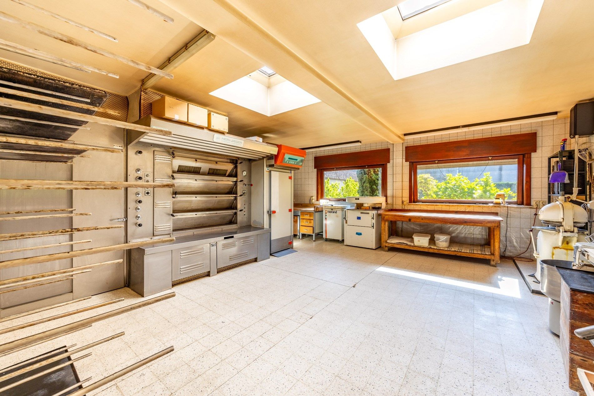 POLYVALENTE EIGENDOM OP 978 M² foto 24