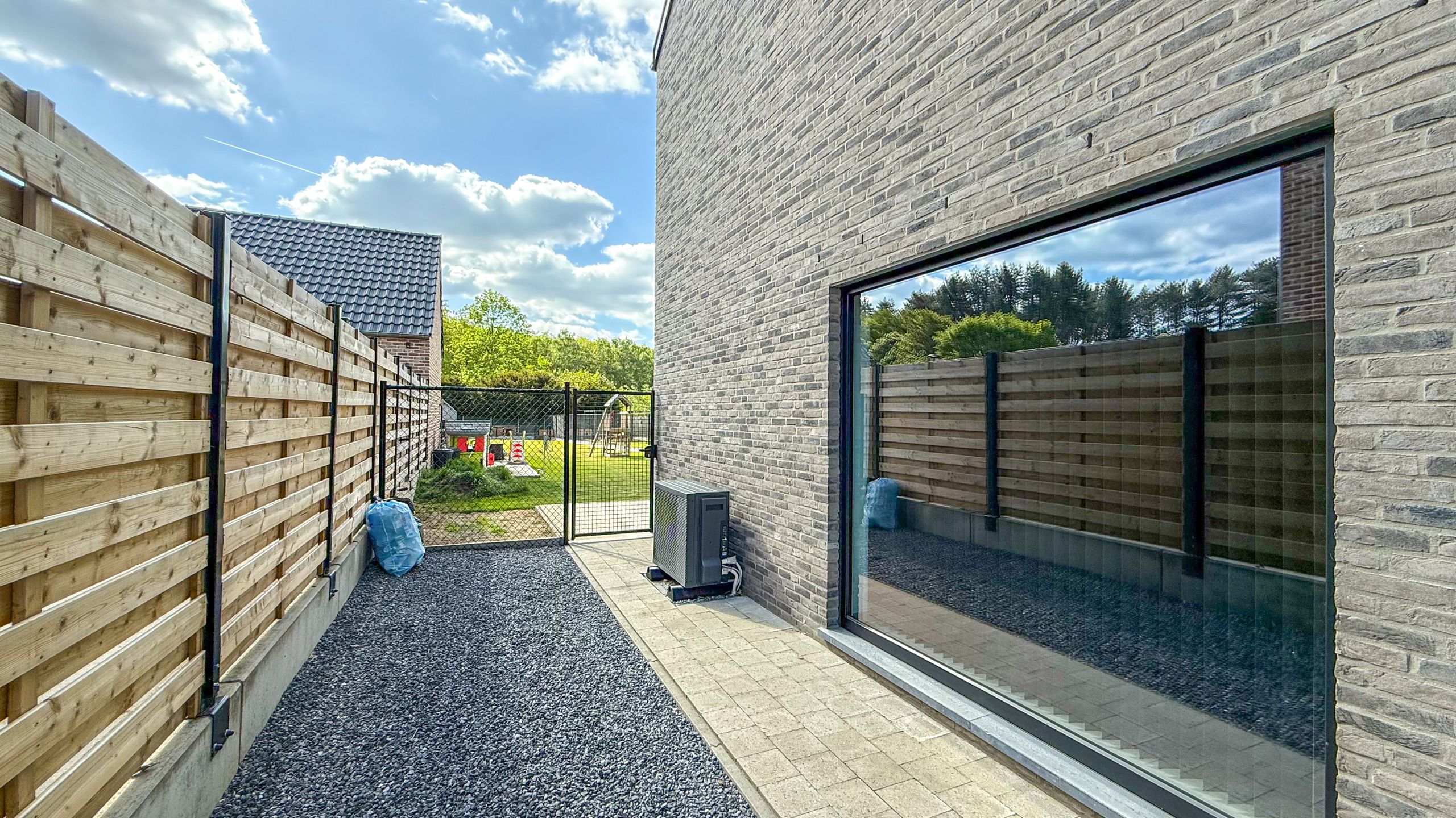 Instapklare BEN-woning met 4slpk en grote omheinde tuin! foto 39