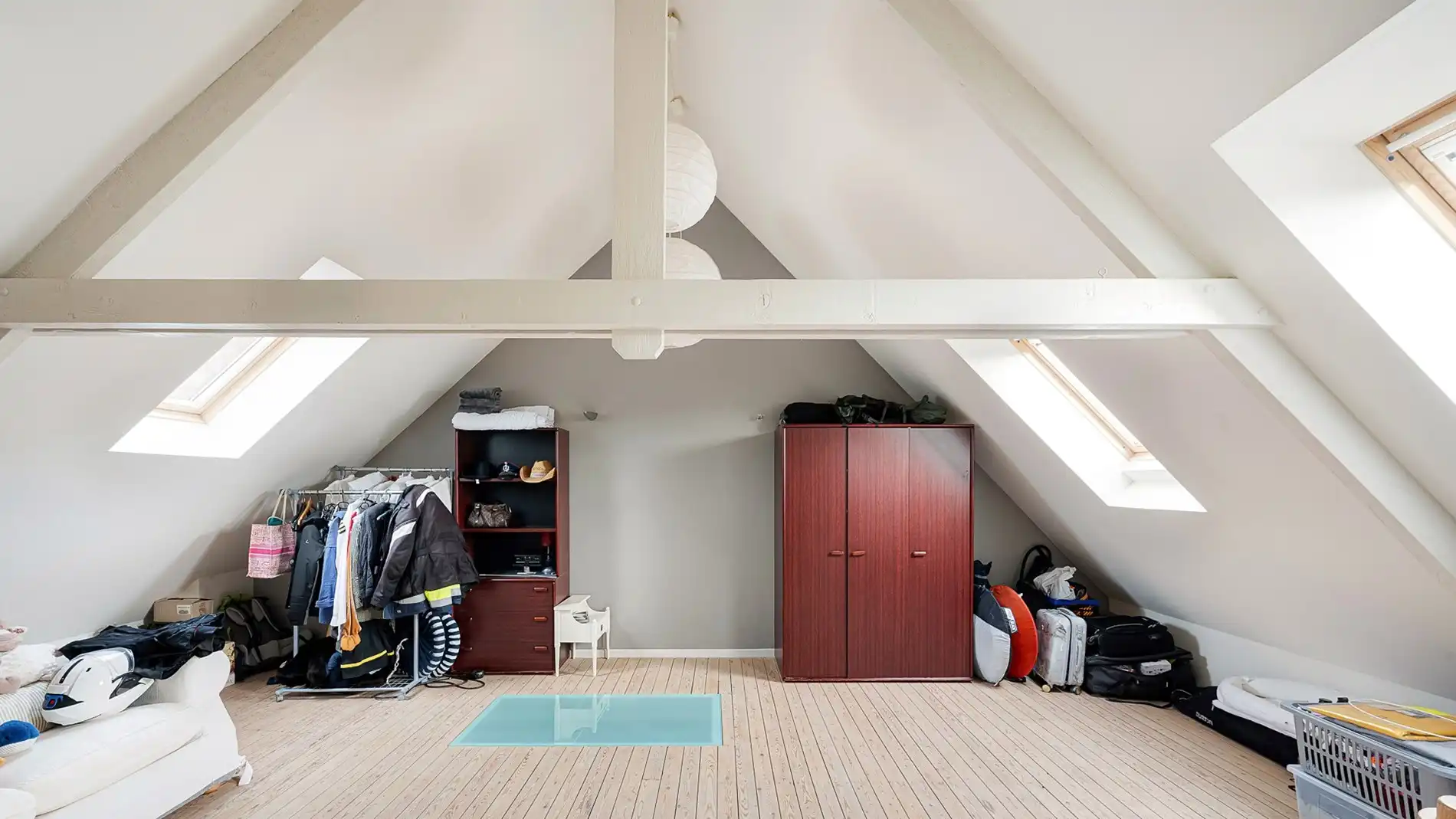 Instapklare woning met zonnige tuin in het centrum van Heist foto 19