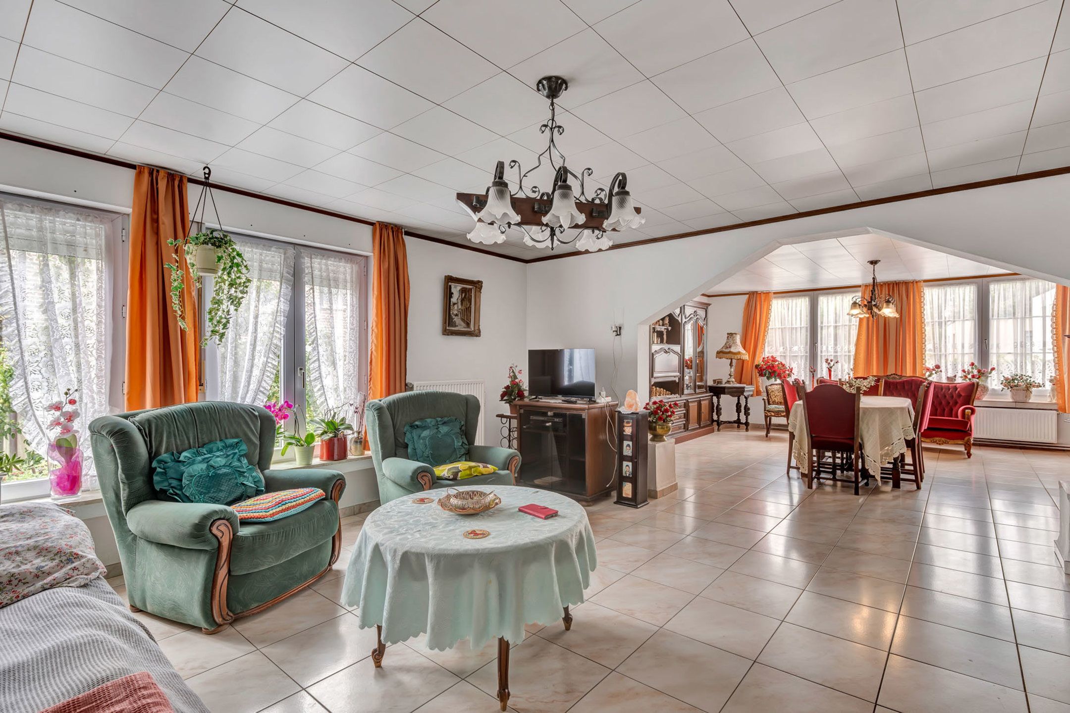 Te moderniseren gelijkvloerse woning op landelijke locatie foto 4