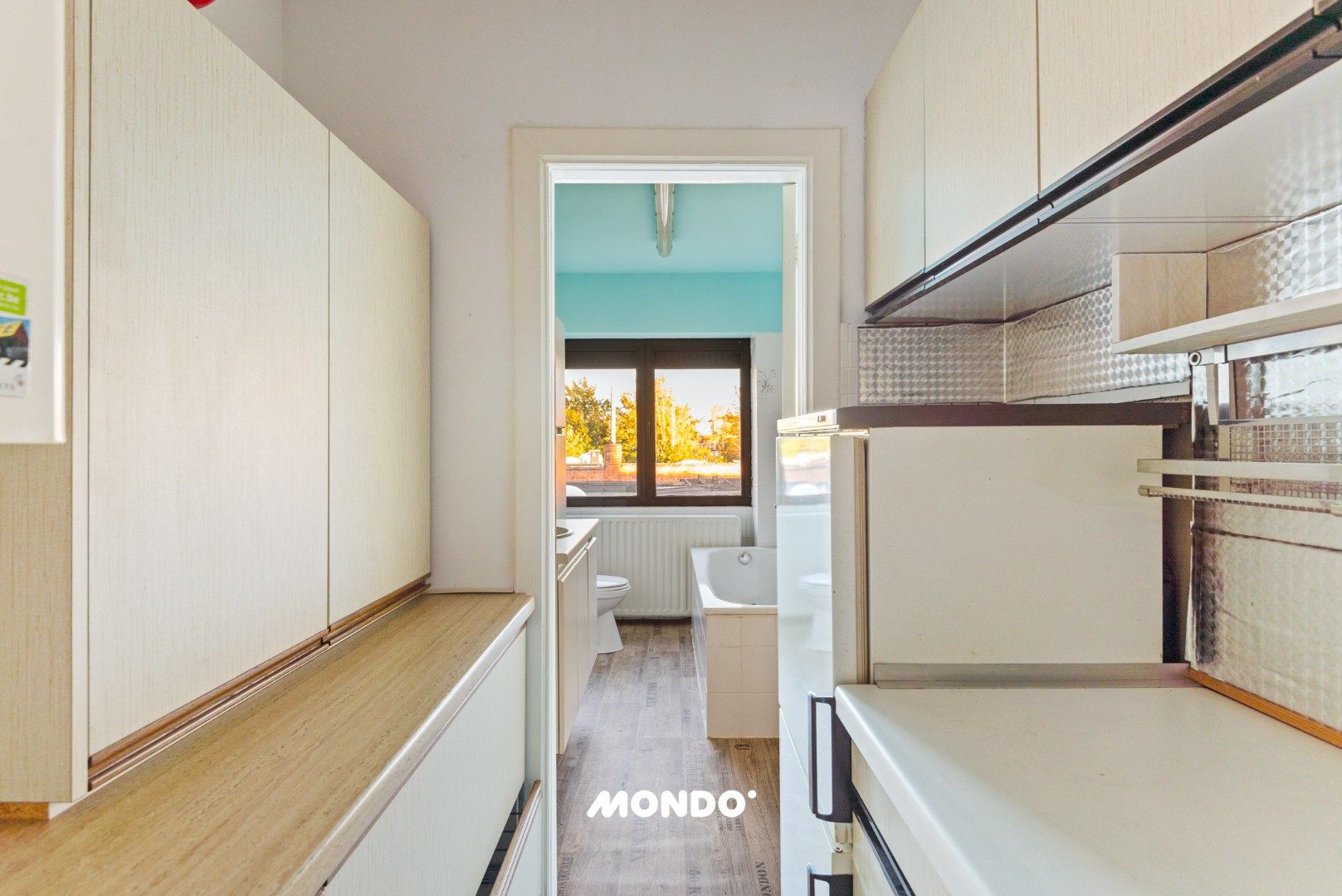 Veelzijdig handelspand met duplex in hartje Willebroek — uitstekende commerciële ligging. foto 24