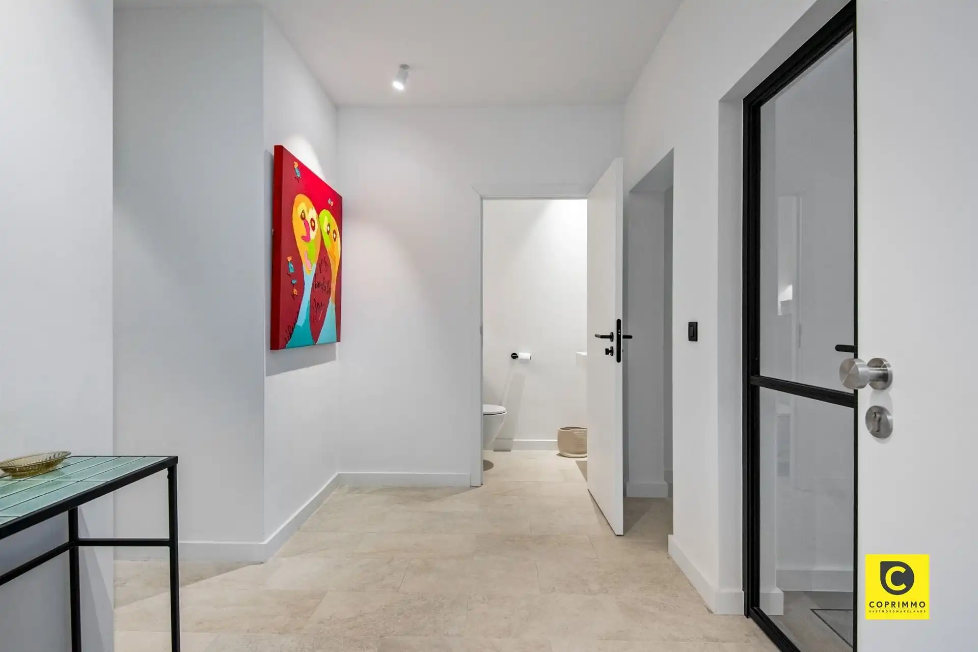 Prachtig gerenoveerd 2 slpk app met 2 terrassen te Pulhof! foto 4